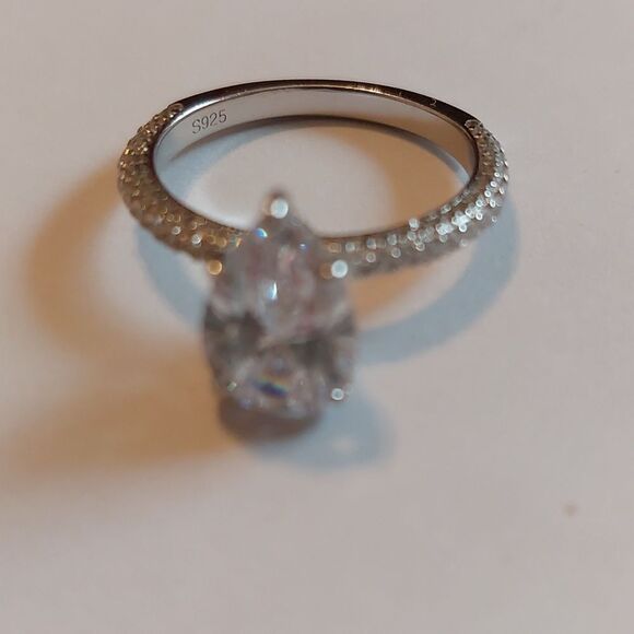 S925 Sterling Silver Teardrop CZ Crystal Accented Ring Size 9 - Picture 3 of 5